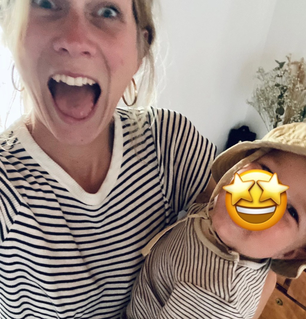 Ich habe ein Buch geschrieben,&nbsp;Freunde!